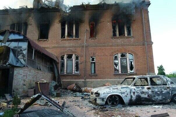 Слов'янськ після вчорашнього обстрілу (фото)