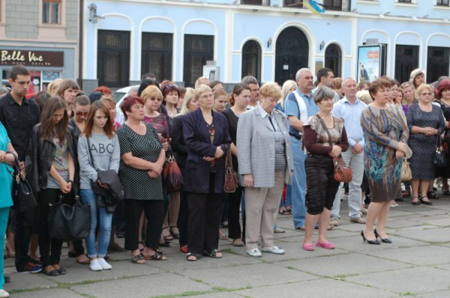 У Чернівцях молилися за душі загиблих в боях за Україну (фото)