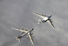 Российские бомбардировщики летают над ЕС с ракетами на борту
